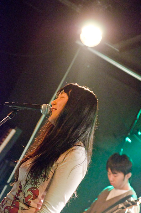08poc1127.jpg