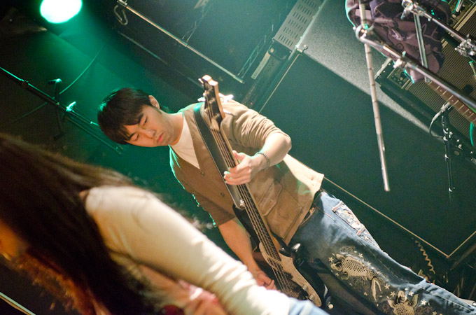 09poc1127.jpg